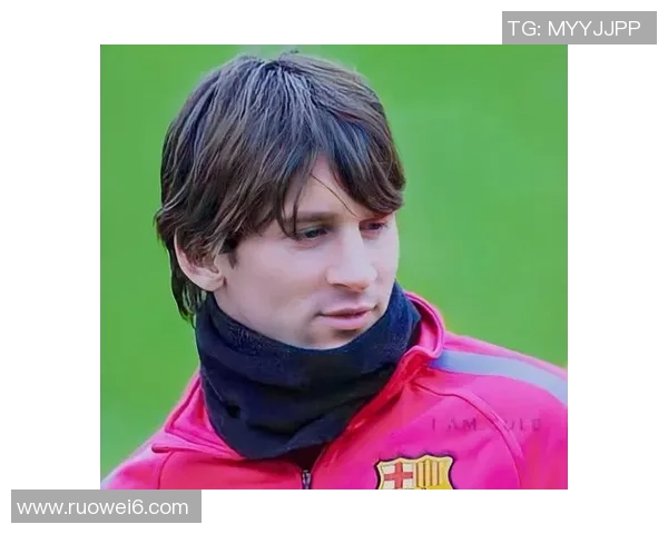 法国足球明星球员最新排名解析 盘点顶级球员表现与成就